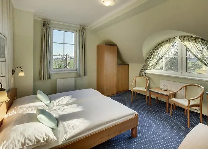 Hotel Kolonie 3*